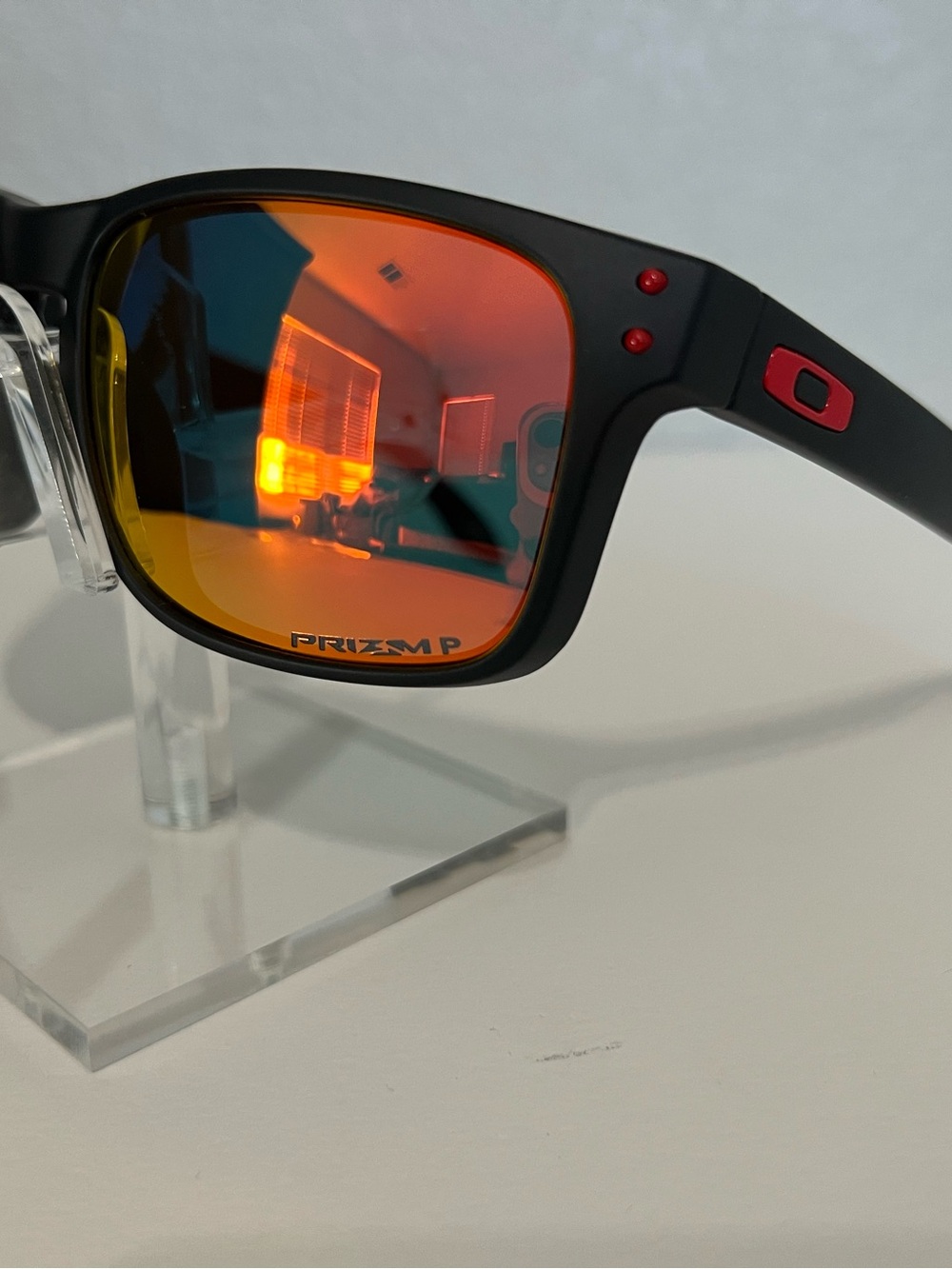 Oakley Holbrook Polarized Ruby Iridium 9102 - Picture 4 of 9